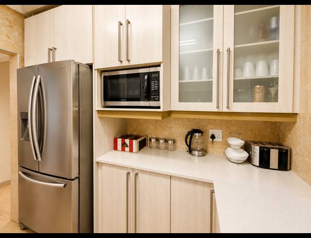4 BEDROOM TOWNHOUSE FOR SALE IN THREE RIVERS PROPER